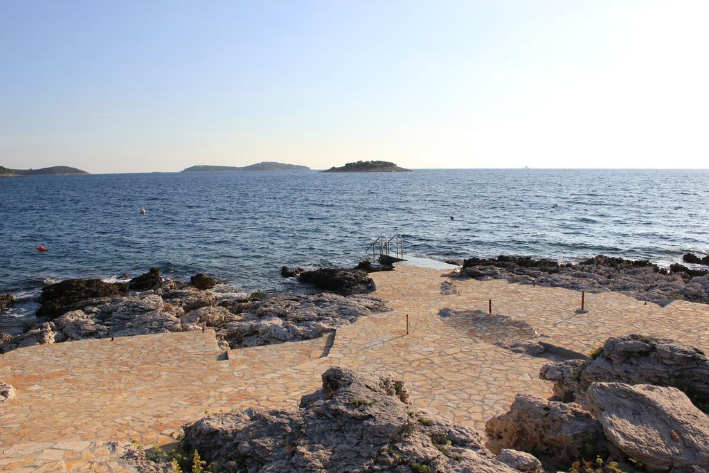Apartments 4 Dolphins Rogoznica  Εξωτερικό φωτογραφία