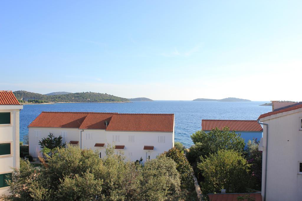 Apartments 4 Dolphins Rogoznica  Εξωτερικό φωτογραφία