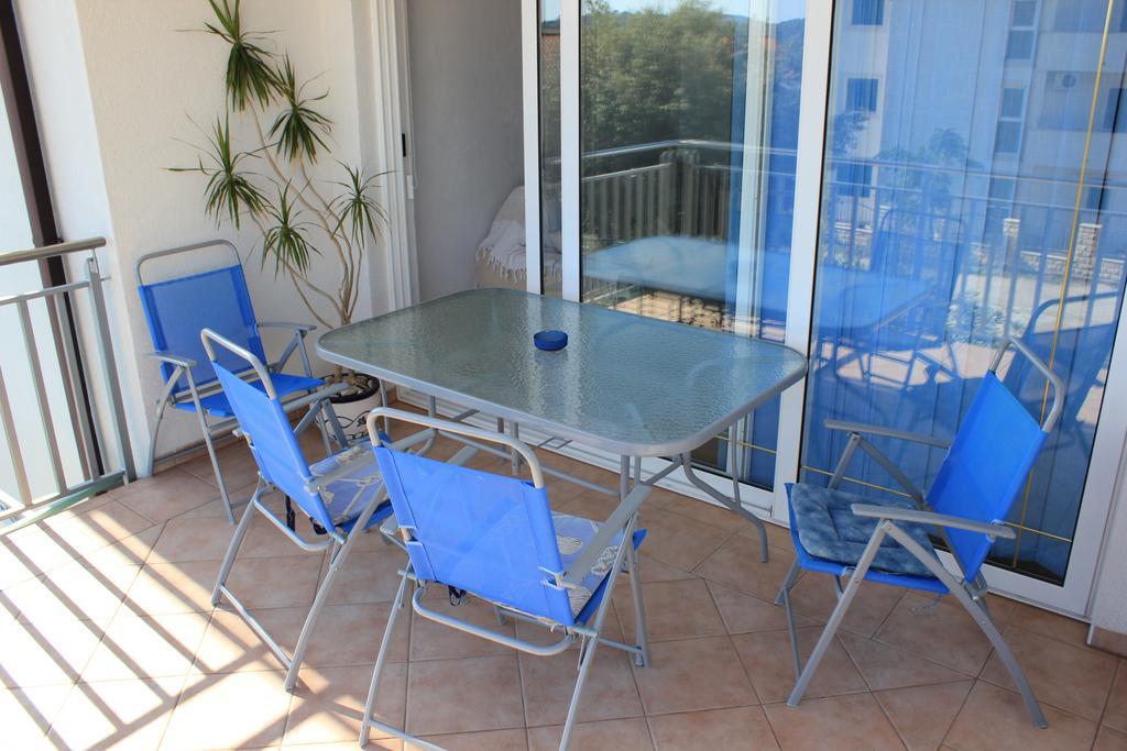 Apartments 4 Dolphins Rogoznica  Εξωτερικό φωτογραφία