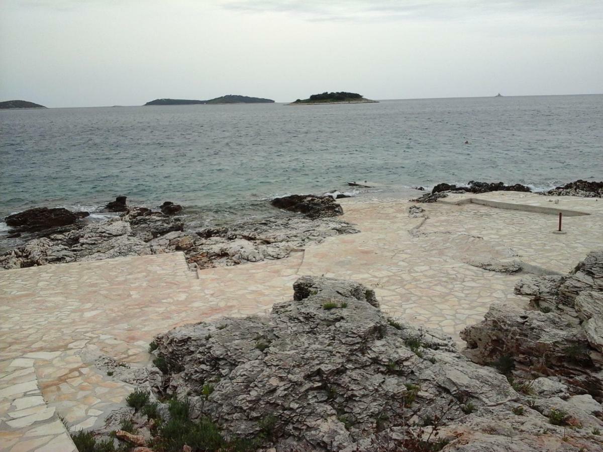 Apartments 4 Dolphins Rogoznica  Εξωτερικό φωτογραφία